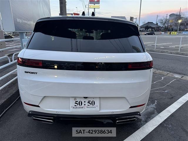 ROVER RANGE ROVER 2024-02 808532-3