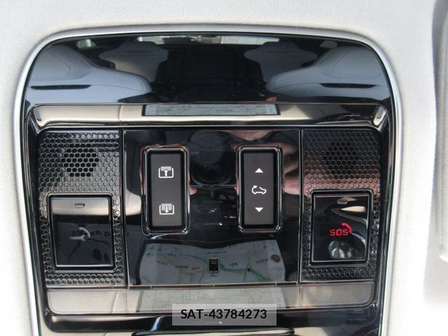 ROVER RANGE ROVER 2025-03 1190977-24