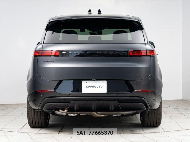 ROVER RANGE ROVER 2025-08 5877781-2