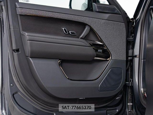 ROVER RANGE ROVER 2025-08 5877781-3