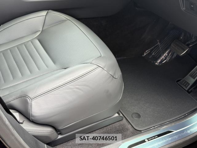 ROVER RANGE ROVER 2024-10 6614588-6