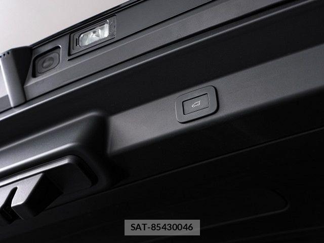 ROVER RANGE ROVER 2023-06 6677872-6