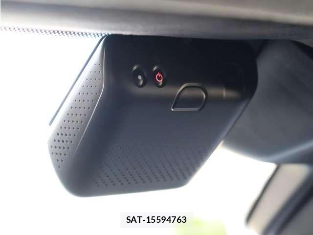 ROVER RANGE ROVER 2025-09 7224554-28