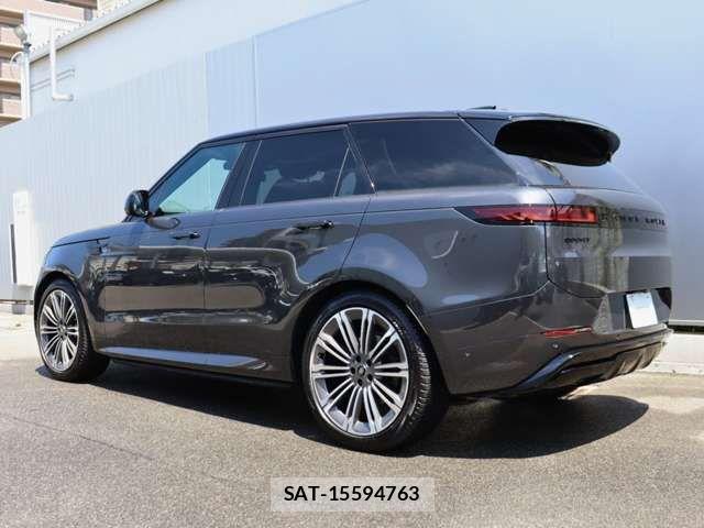 ROVER RANGE ROVER 2025-09 7224554-2
