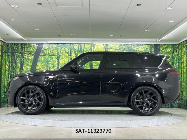 ROVER RANGE ROVER 2023-09 7272879-16