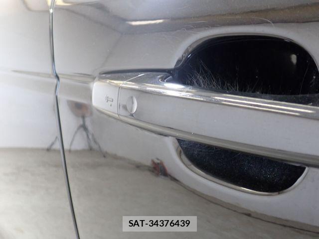 ROVER RANGE ROVER 2021-04 7509938-10