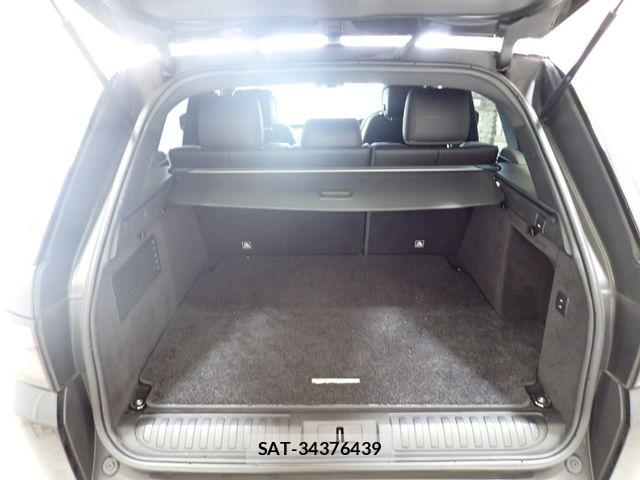 ROVER RANGE ROVER 2021-04 7509938-25