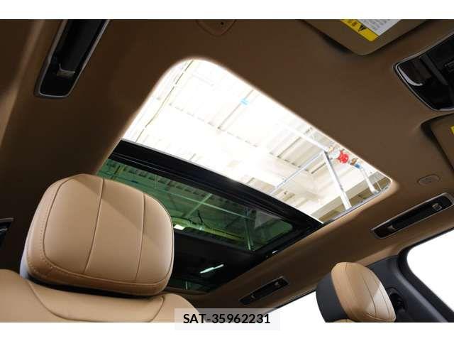 ROVER RANGE ROVER 2023-12 8075433-3