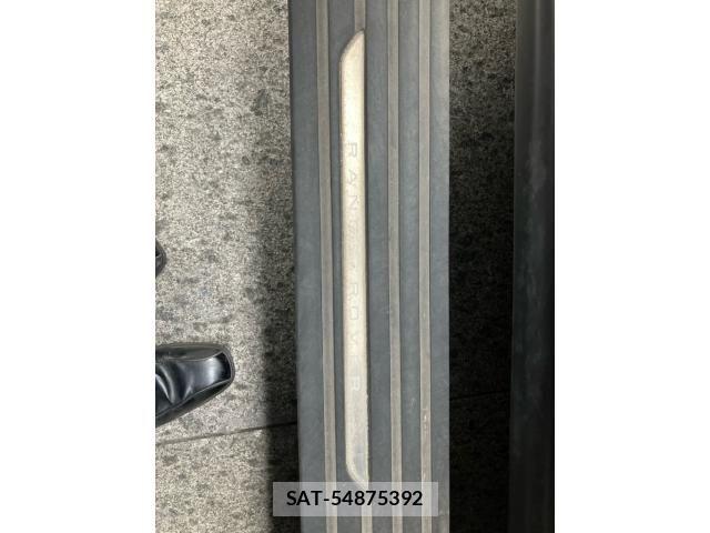 ROVER RANGE ROVER 2023-10 8101693-9