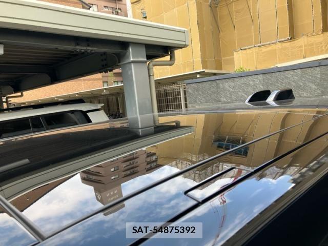 ROVER RANGE ROVER 2023-10 8101693-11