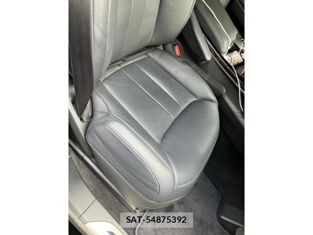 ROVER RANGE ROVER 2023-10 8101693-17