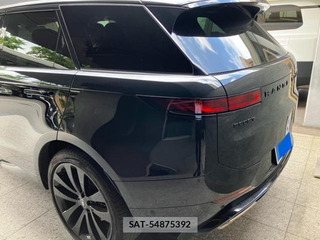 ROVER RANGE ROVER 2023-10 8101693-2
