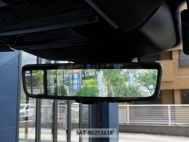 ROVER RANGE ROVER 2023-12 8101696-19