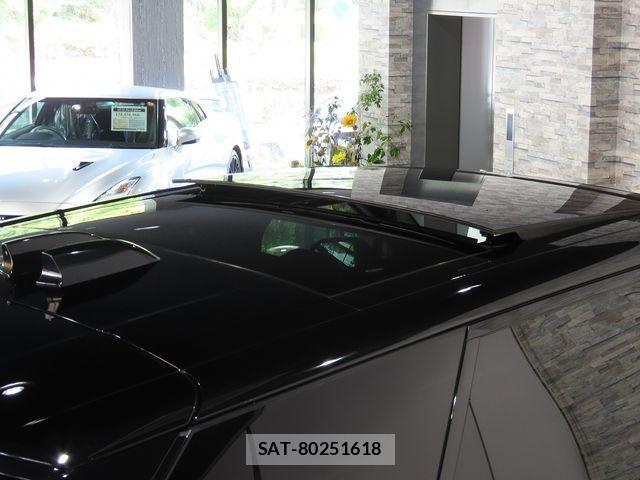 ROVER RANGE ROVER 2023-12 8101696-8