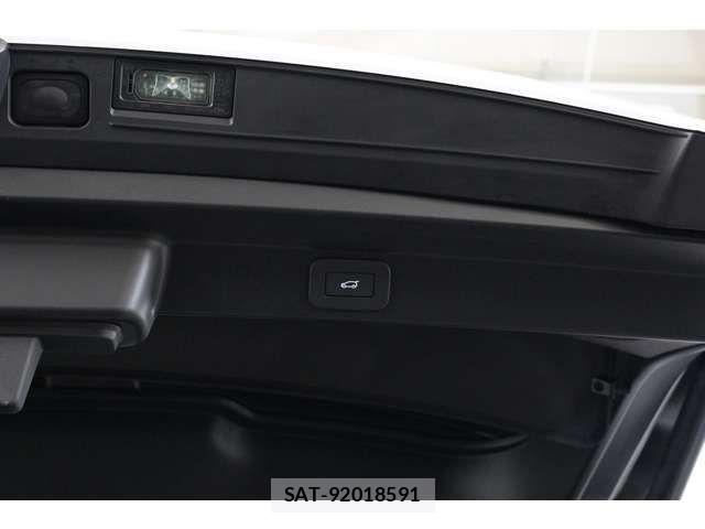ROVER RANGE ROVER 2024-07 8132218-1