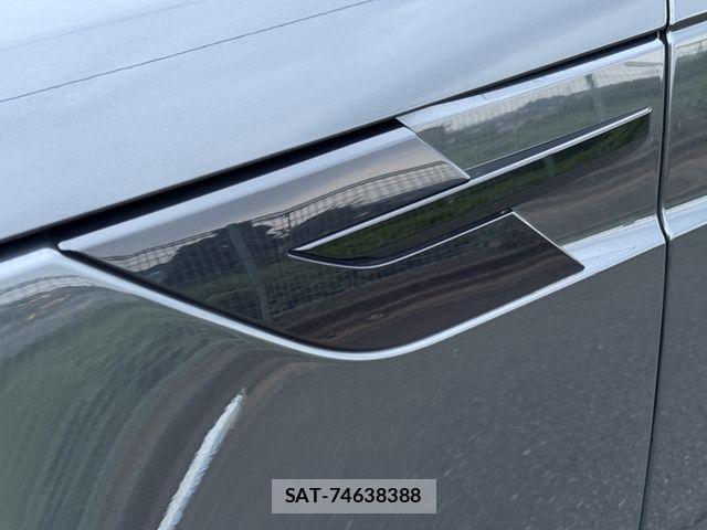 ROVER RANGE ROVER 2024-03 8246585-8