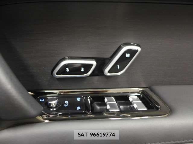 ROVER RANGE ROVER 2023-04 8414780-15