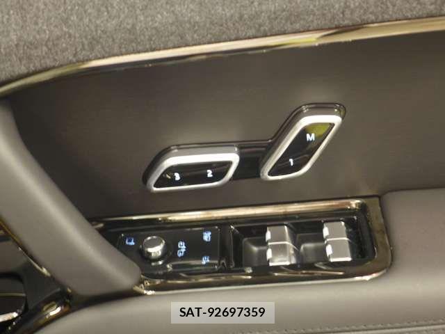 ROVER RANGE ROVER 2024-06 8414774-18