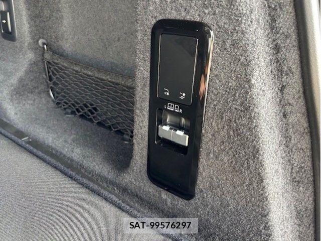 ROVER RANGE ROVER 2025-12 8414779-23
