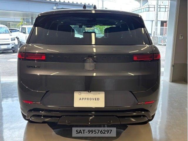 ROVER RANGE ROVER 2025-12 8414779-5