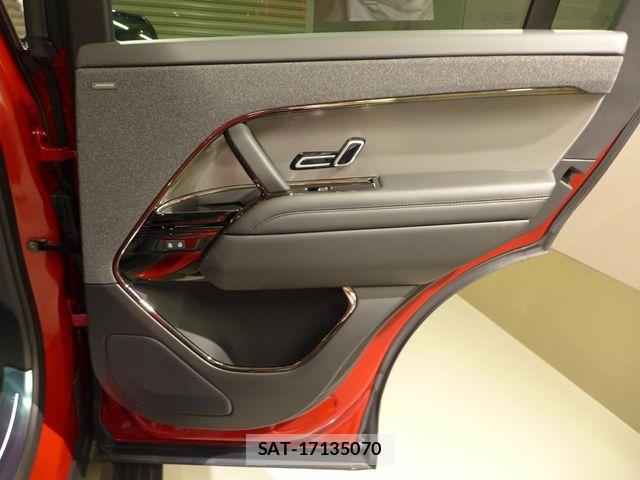 ROVER RANGE ROVER 2025-12 8414778-15