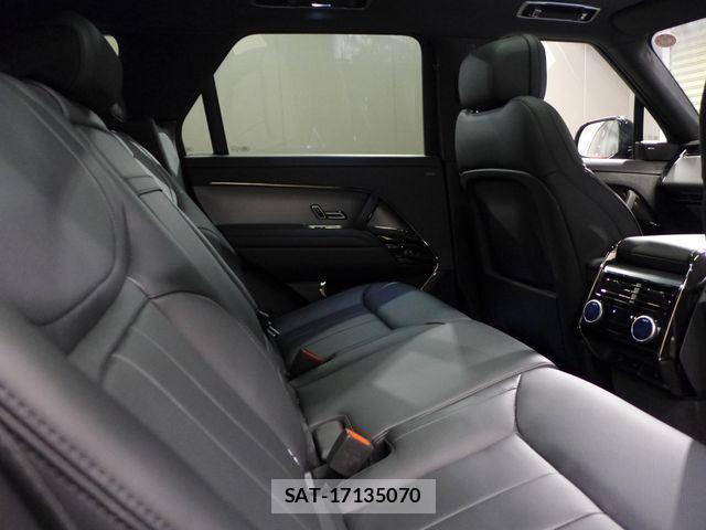 ROVER RANGE ROVER 2025-12 8414778-18