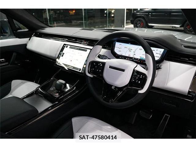 ROVER RANGE ROVER 2026-03 8661383-1