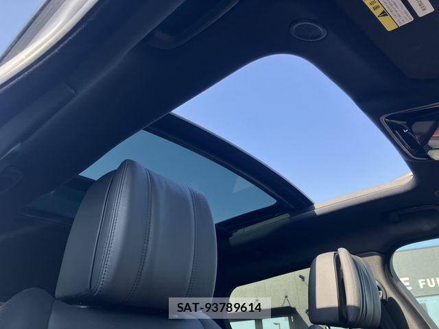 ROVER RANGE ROVER 2023-08 2353626-17