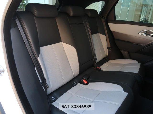 ROVER RANGE ROVER 2023-10 6753172-19