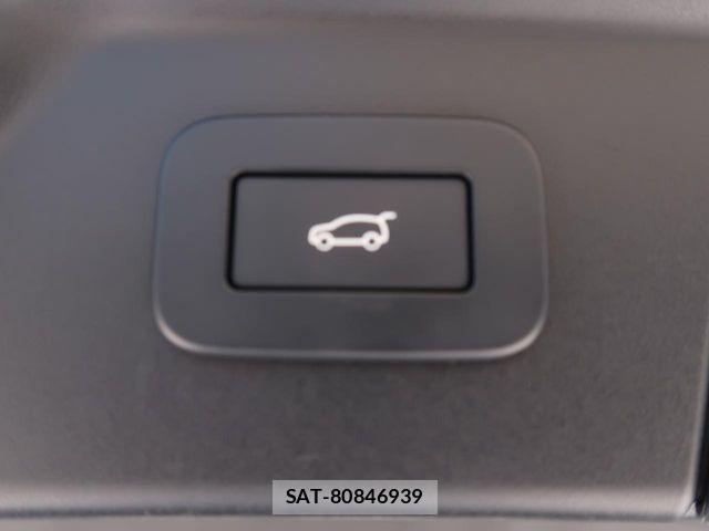 ROVER RANGE ROVER 2023-10 6753172-6
