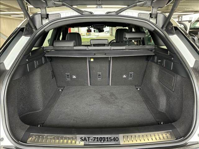 ROVER RANGE ROVER 2019-05 6817052-17