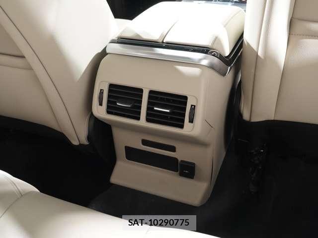 ROVER RANGE ROVER 2023-05 7329903-28