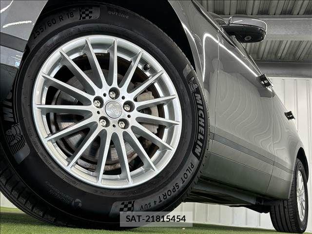 ROVER RANGE ROVER 2019-03 7359684-18