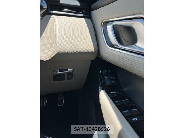 ROVER RANGE ROVER 2019-06 7457497-16