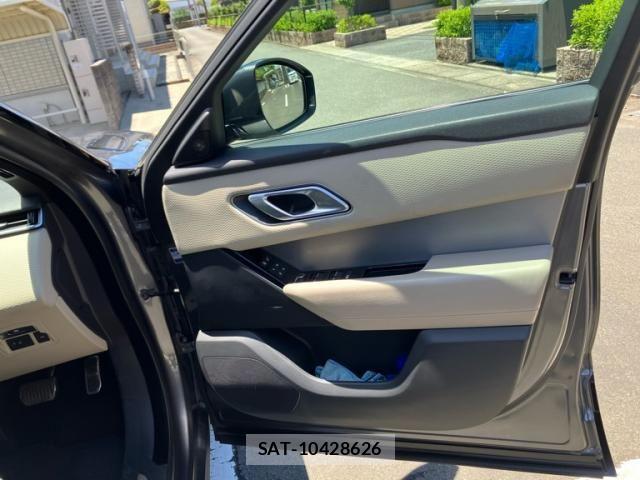 ROVER RANGE ROVER 2019-06 7457497-20