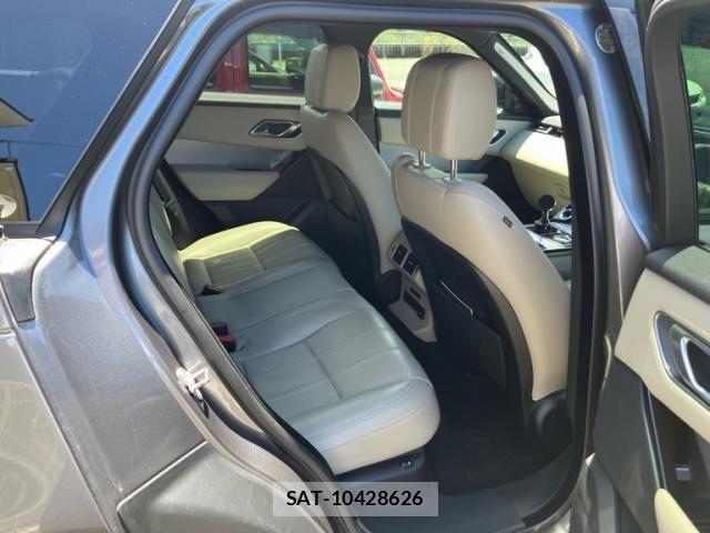 ROVER RANGE ROVER 2019-06 7457497-23