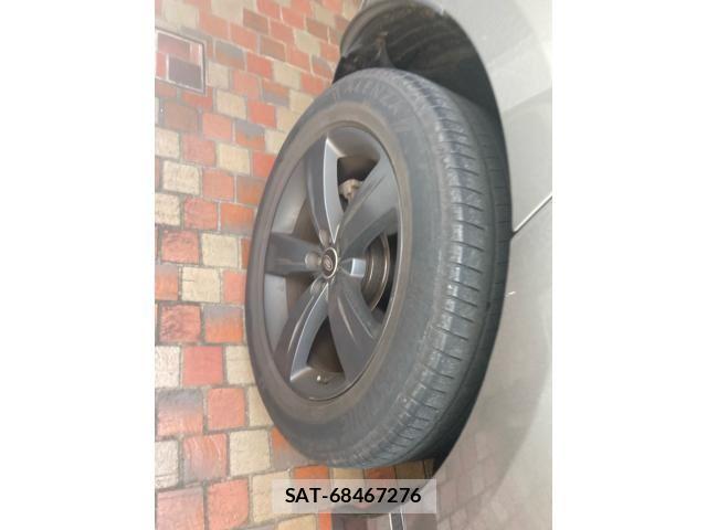 ROVER RANGE ROVER 2017-12 8038056-7