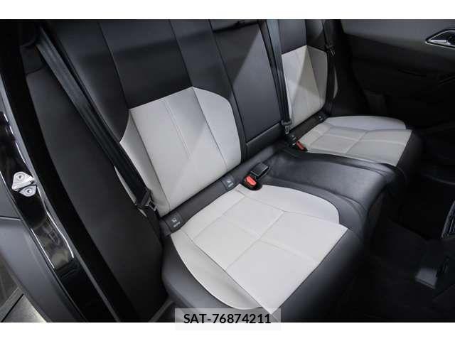 ROVER RANGE ROVER 2023-10 8159149-9