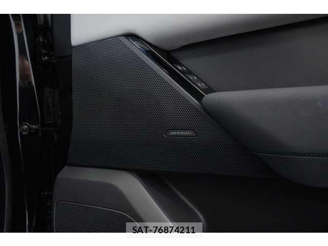 ROVER RANGE ROVER 2023-10 8159149-13