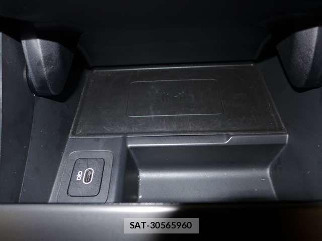 ROVER RANGE ROVER 2025-03 8414785-14