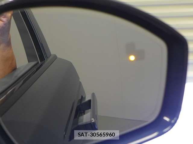 ROVER RANGE ROVER 2025-03 8414785-18