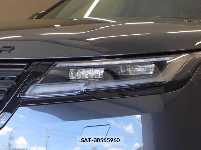 ROVER RANGE ROVER 2025-03 8414785-7
