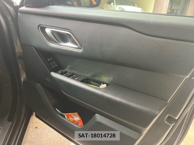 ROVER RANGE ROVER 2019-01 8527182-12