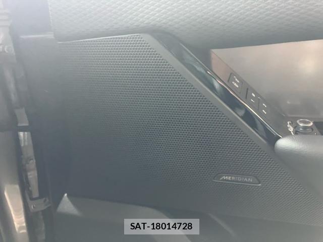 ROVER RANGE ROVER 2019-01 8527182-13