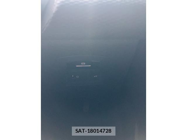 ROVER RANGE ROVER 2019-01 8527182-18