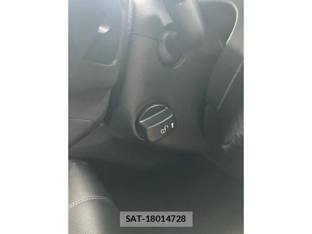 ROVER RANGE ROVER 2019-01 8527182-27
