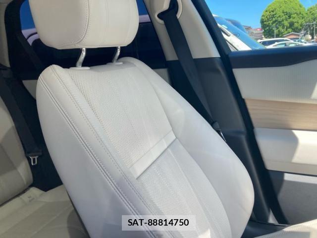 ROVER RANGE ROVER 2019-08 8628744-13