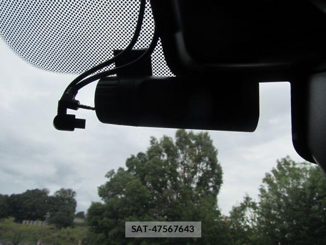 ROVER RANGE ROVER 2024-10 8872001-12