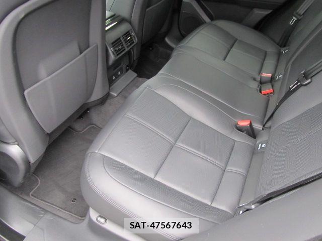 ROVER RANGE ROVER 2024-10 8872001-4