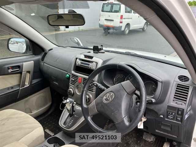 Toyota  2009 7266920-7